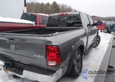 2010 Dodge Ram 1500 Slt/Sport/Trx из США, поврежденный, VIN 1D7RV1GT5AS211446